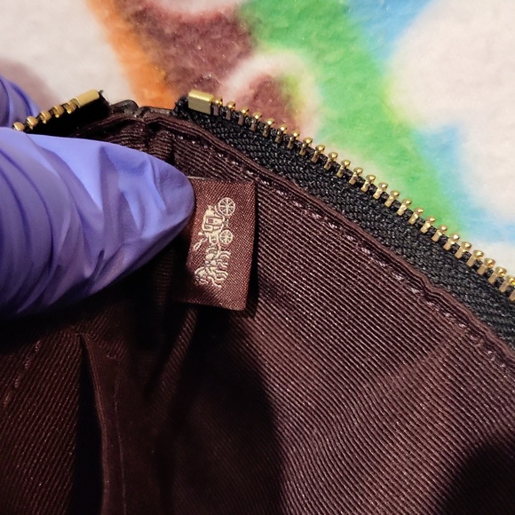 Coach Wristlet ๐ค - Picture 11 of 15